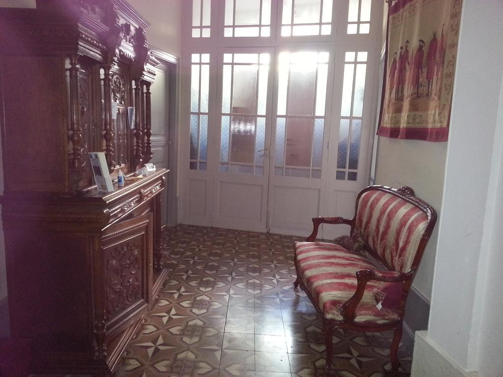 B&B Tour De Saint Anne Azille Экстерьер фото
