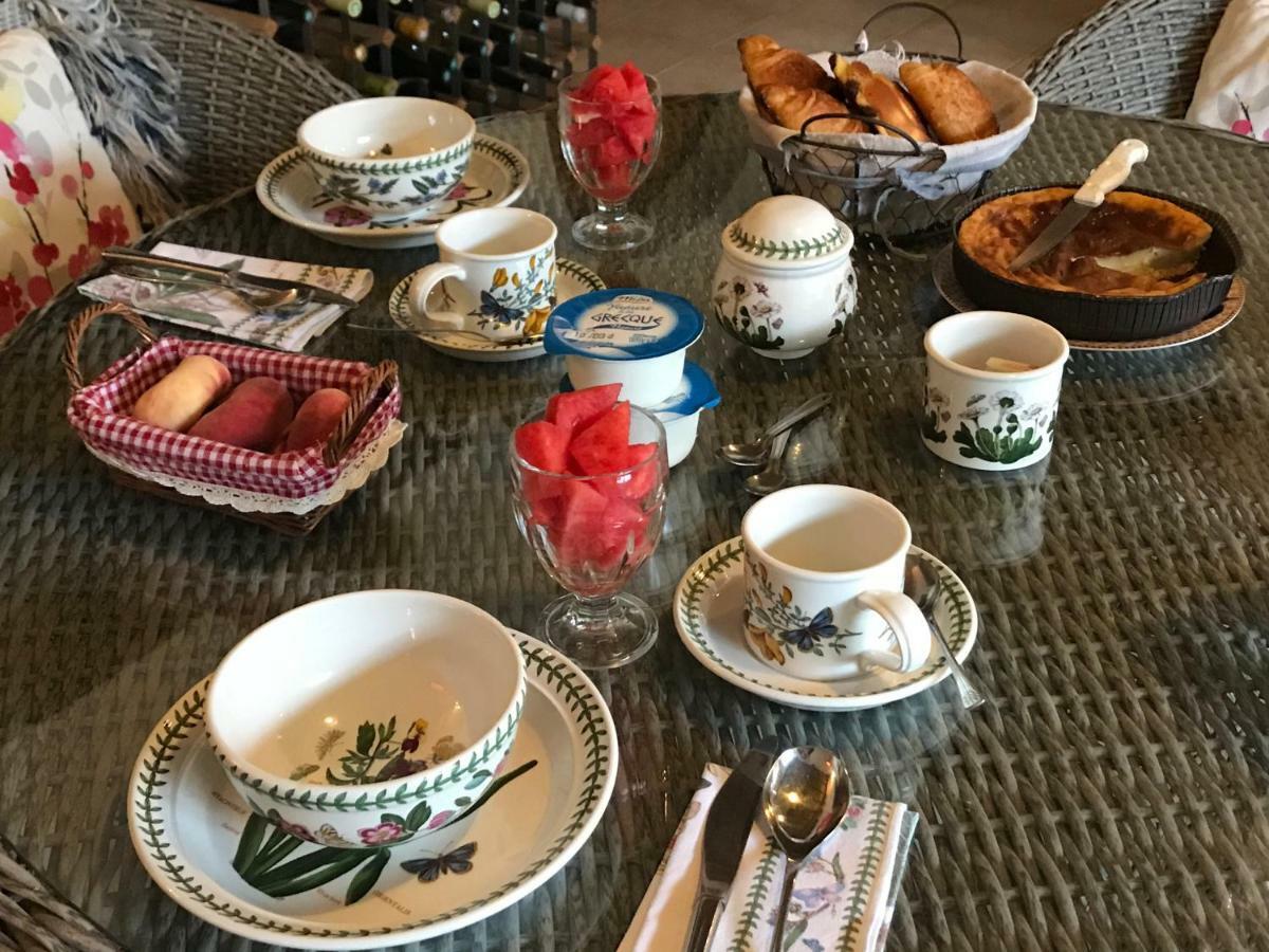 B&B Tour De Saint Anne Azille Экстерьер фото